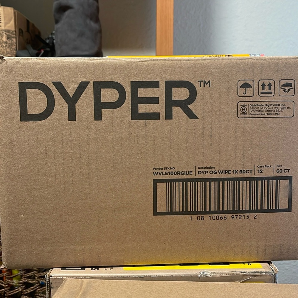 Dyper case of wipes, 6 packs in box, 60 wipes per pack. Never opened. Brand new